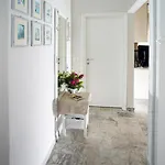 Casa Lux Ampio Monolocale