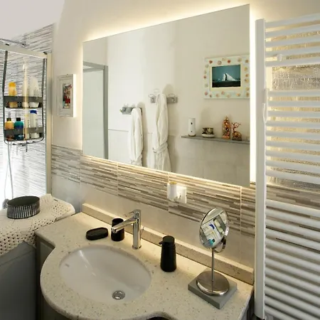 Casa Lux Ampio Monolocale 公寓